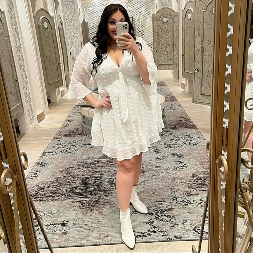 A BEAUTIFUL SOUL // KIRA CLIPDOT DRESS